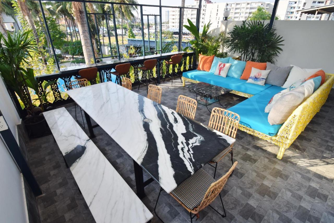 Beachside Vacation Villa Хуа Хин Екстериор снимка